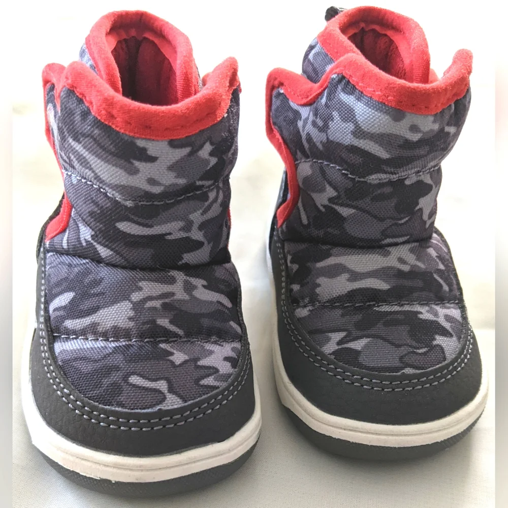 Surprize by Stride Rite Baby Boys' Aster Boots